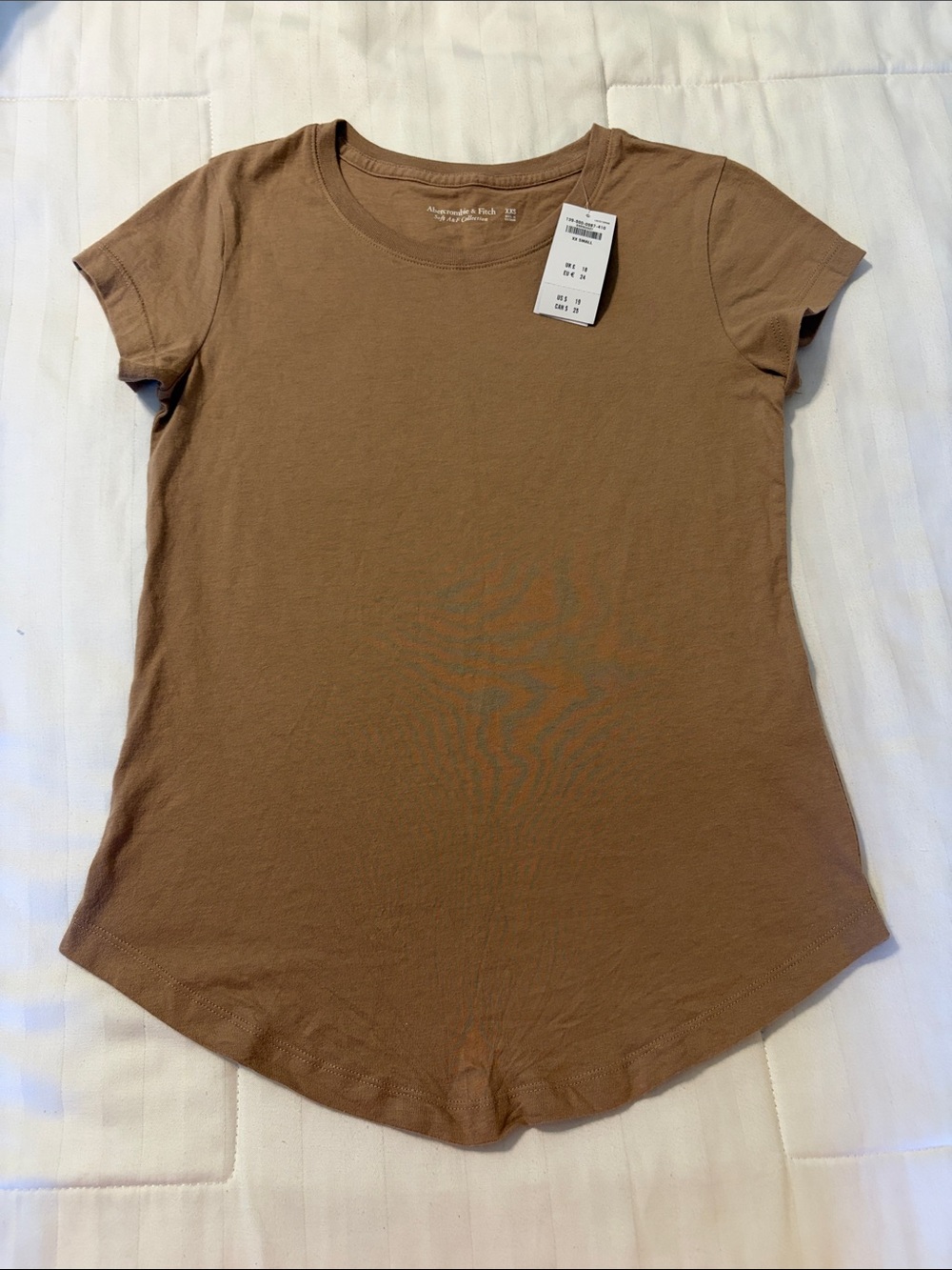 Abercrombie & Fitch Women’s Short Sleeve Crewneck Tee in Warm Brown- NWT